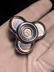 Trefoil Titanium