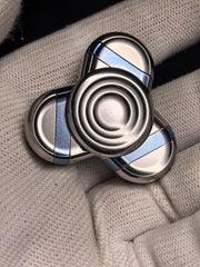 Trefoil Titanium