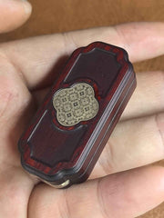 Ruyi Mechanical Slider Sandalwood