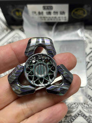 Explorer, Zircuti