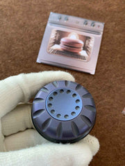 Biscuit Spinner Titanium