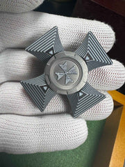 Malta Cross G10 Limited Edition