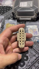 EXOSKELETON PEEK