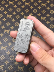 LEE Titanium