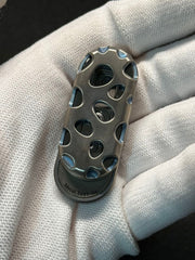 Top B Titanium