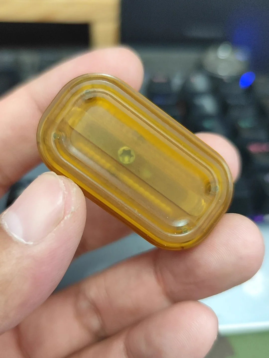 01EDC Slider No.7 Shell PEI