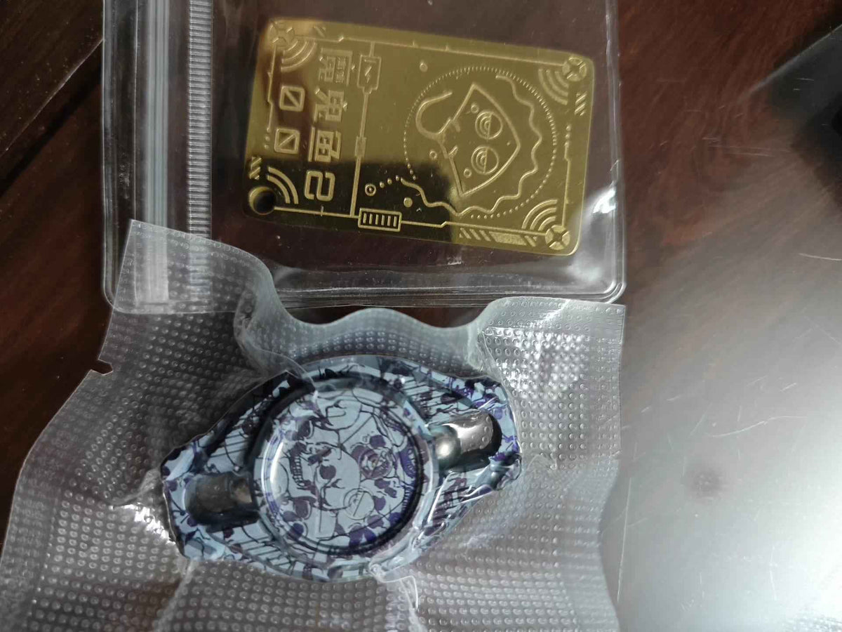 Manta Ray Titanium