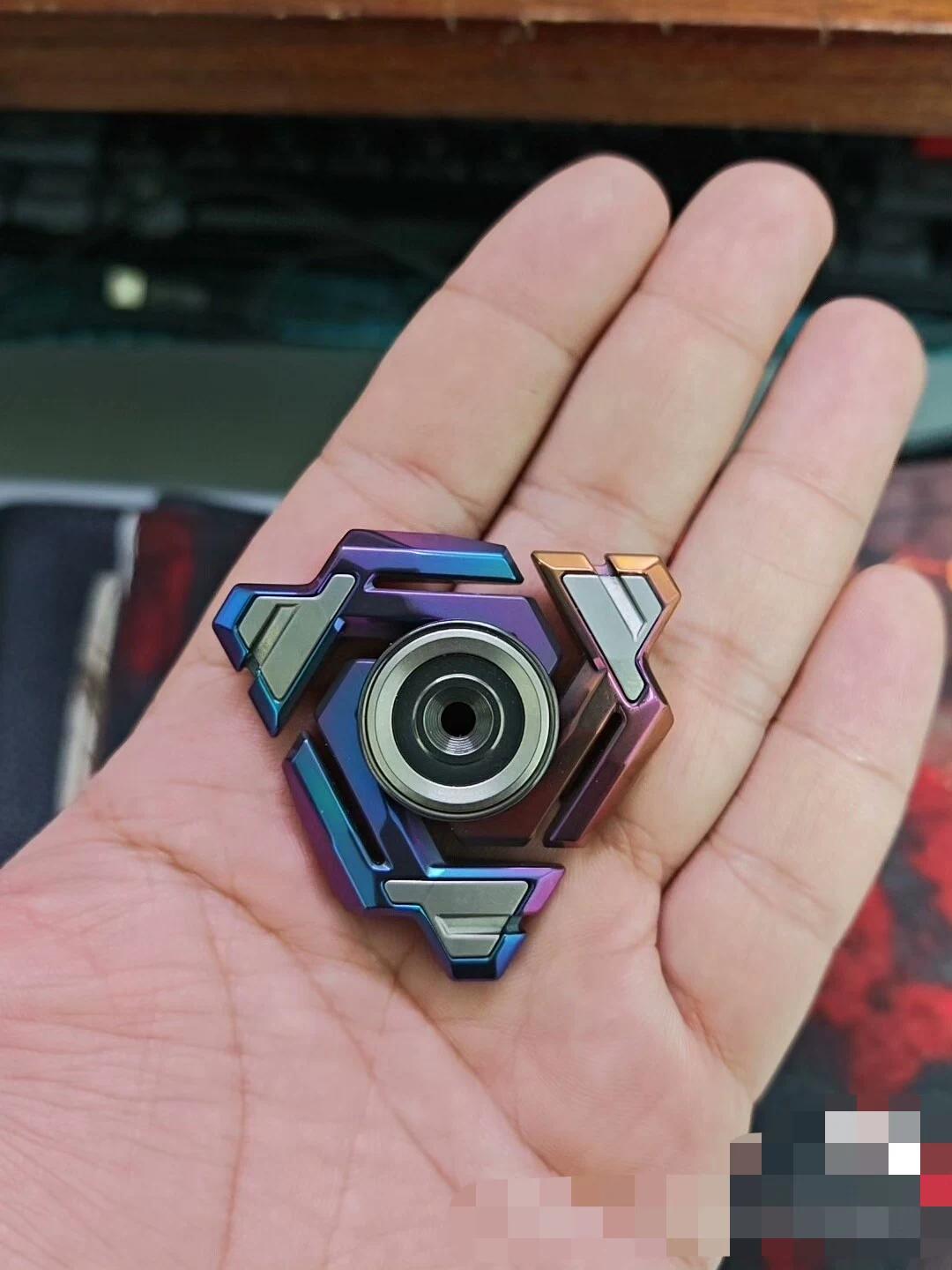 Ouroboros Zirconium