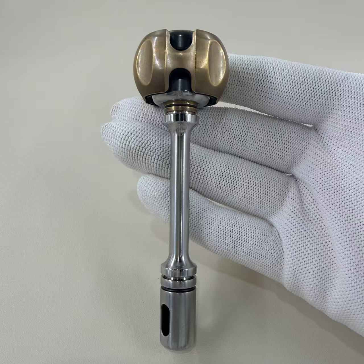Noiz C Nano Brass