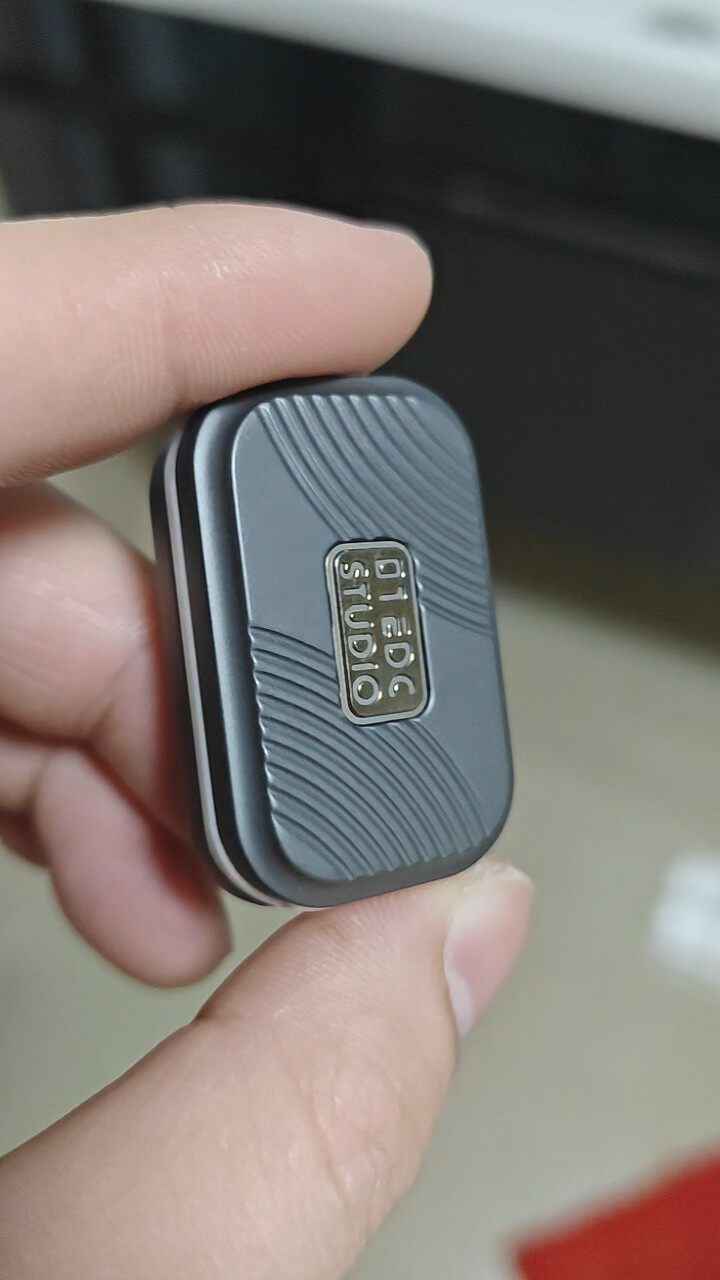 MINI Burger, Zirconium