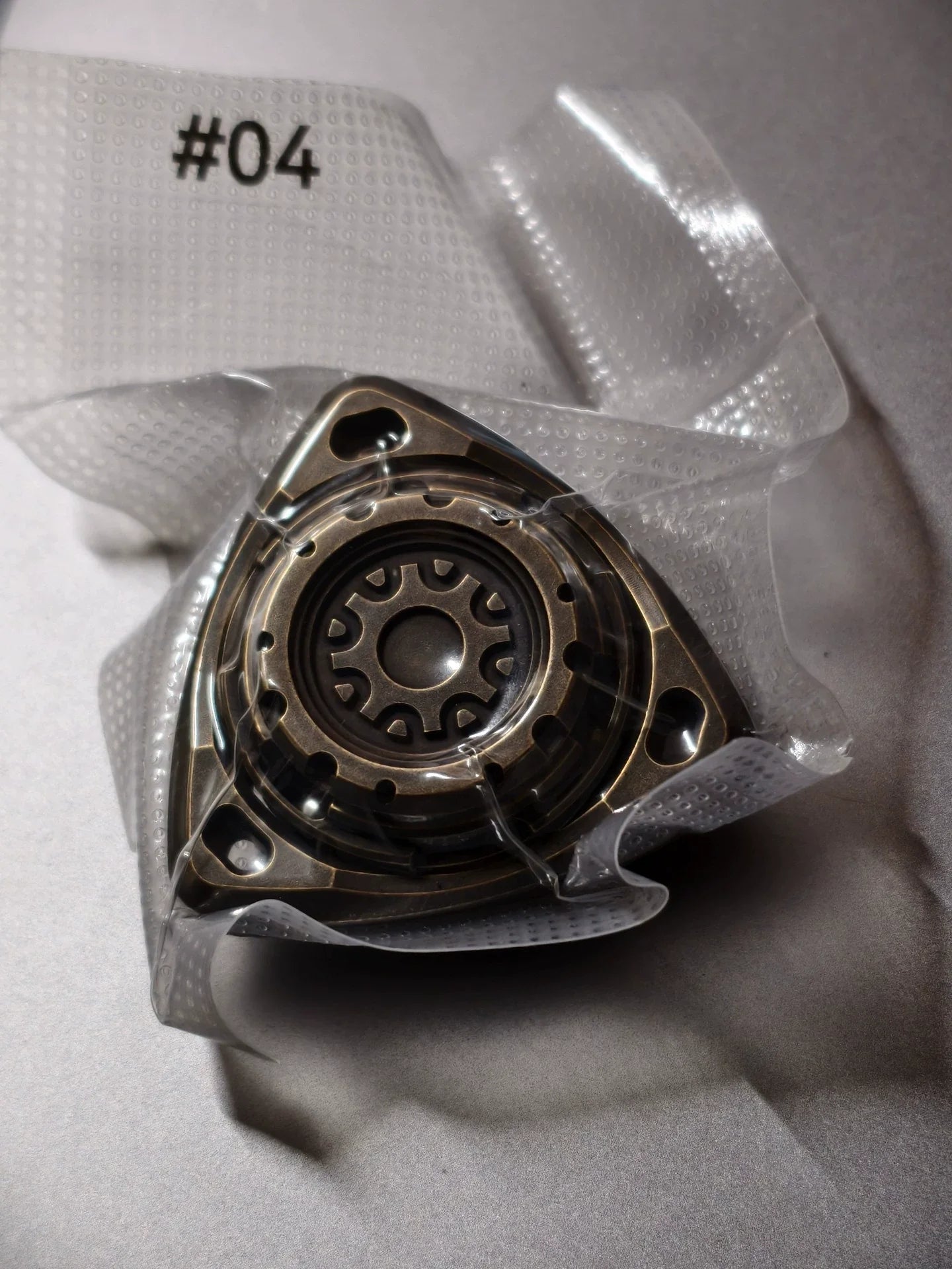 ROAR Spinner Brass