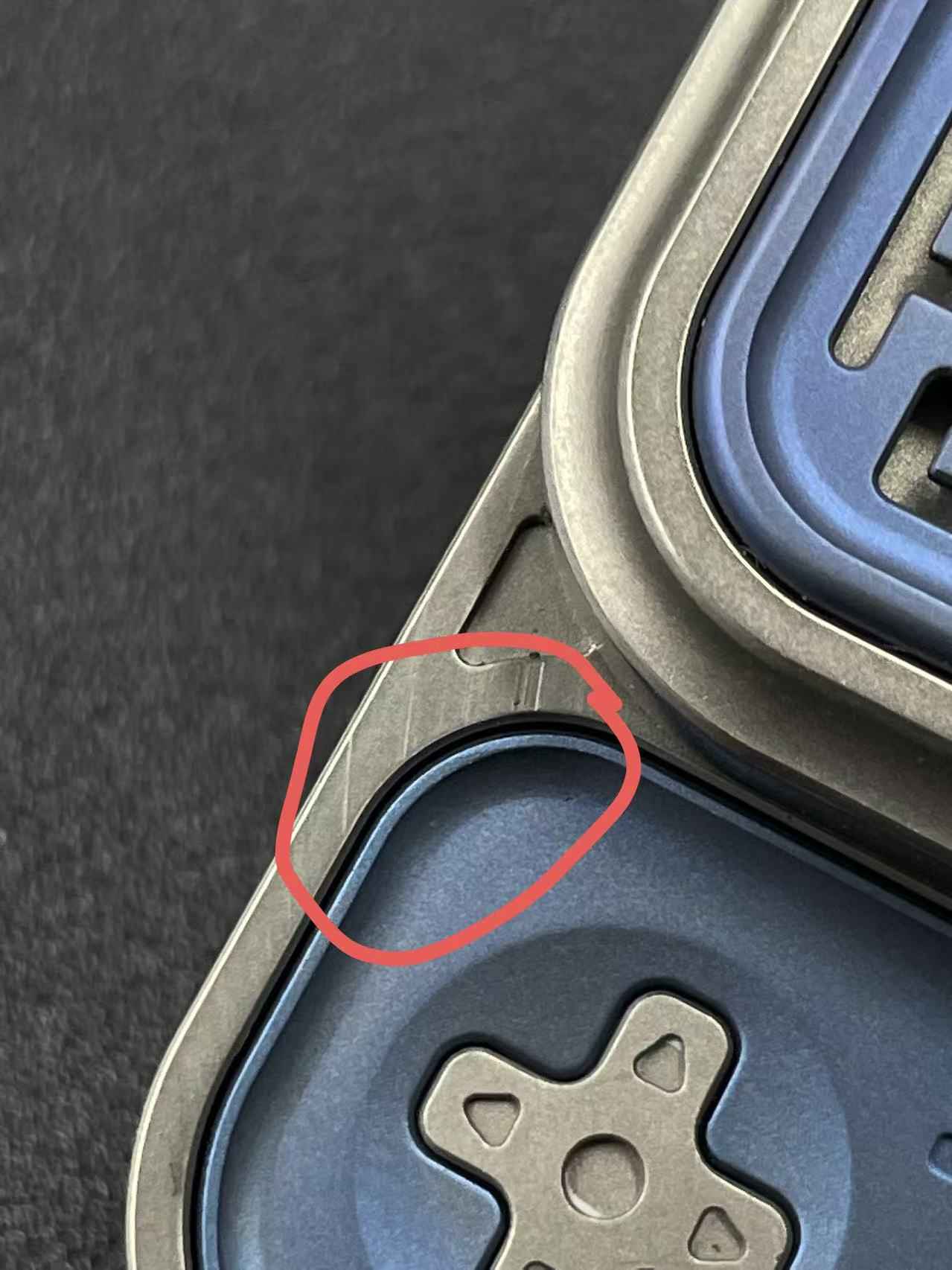 MAZE BLOCK Titanium