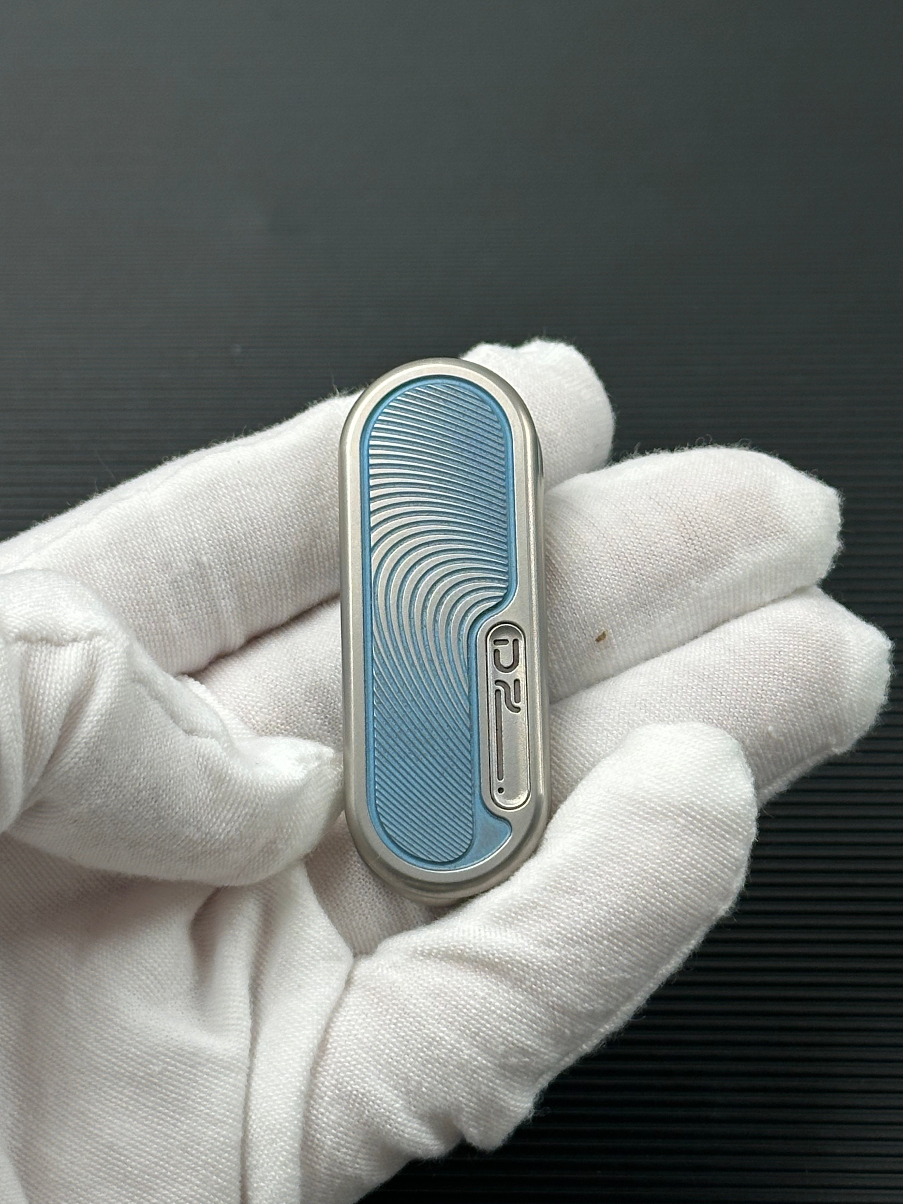 Top H Titanium