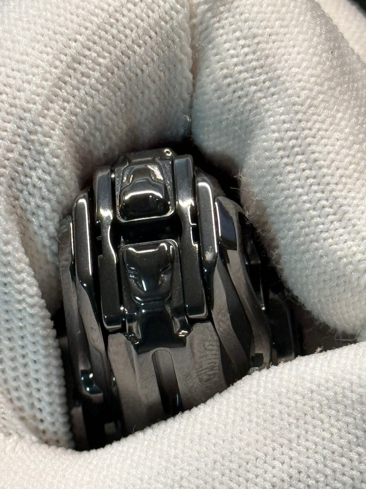 Shock String Zirconium