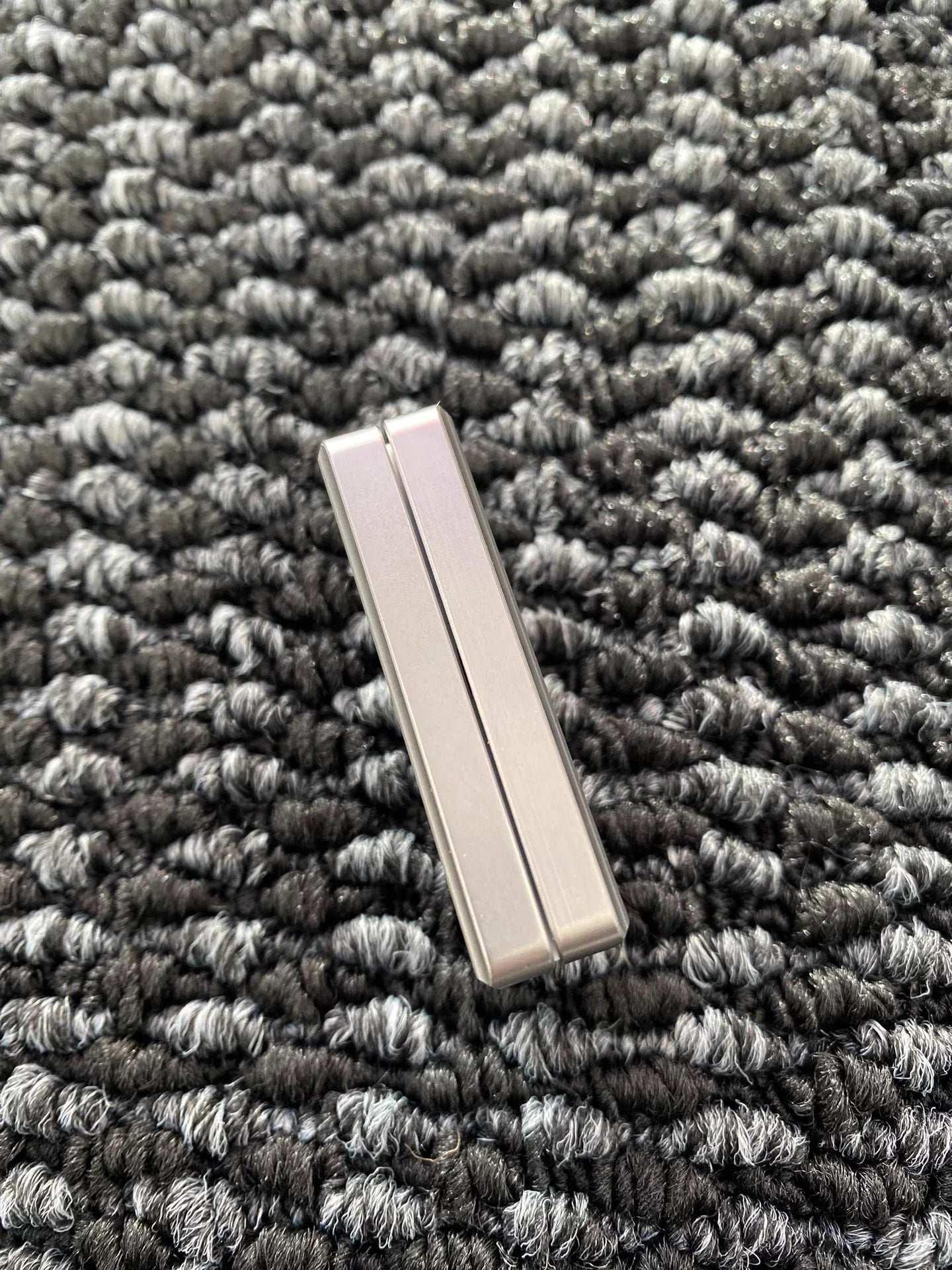 DRIVE Slider Titanium