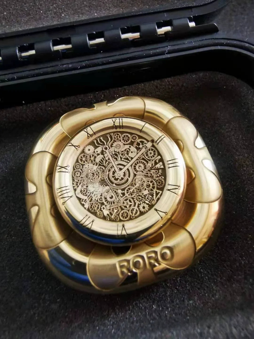 RORO Brass