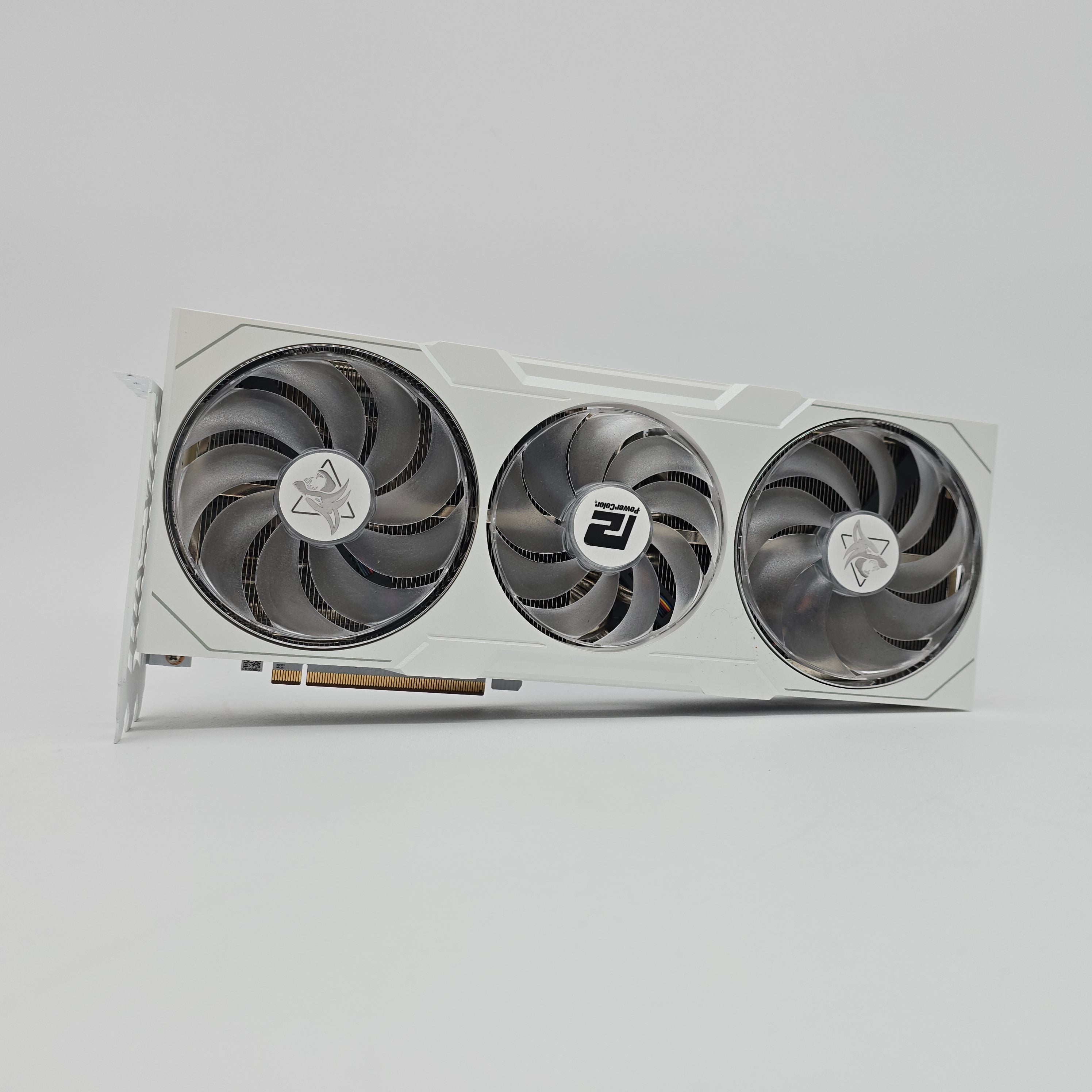 RTX 7900XTX Powercolor HELLHOUND Spectral White 24GB, AMD RADEON Gaming Graphics Card GPU
