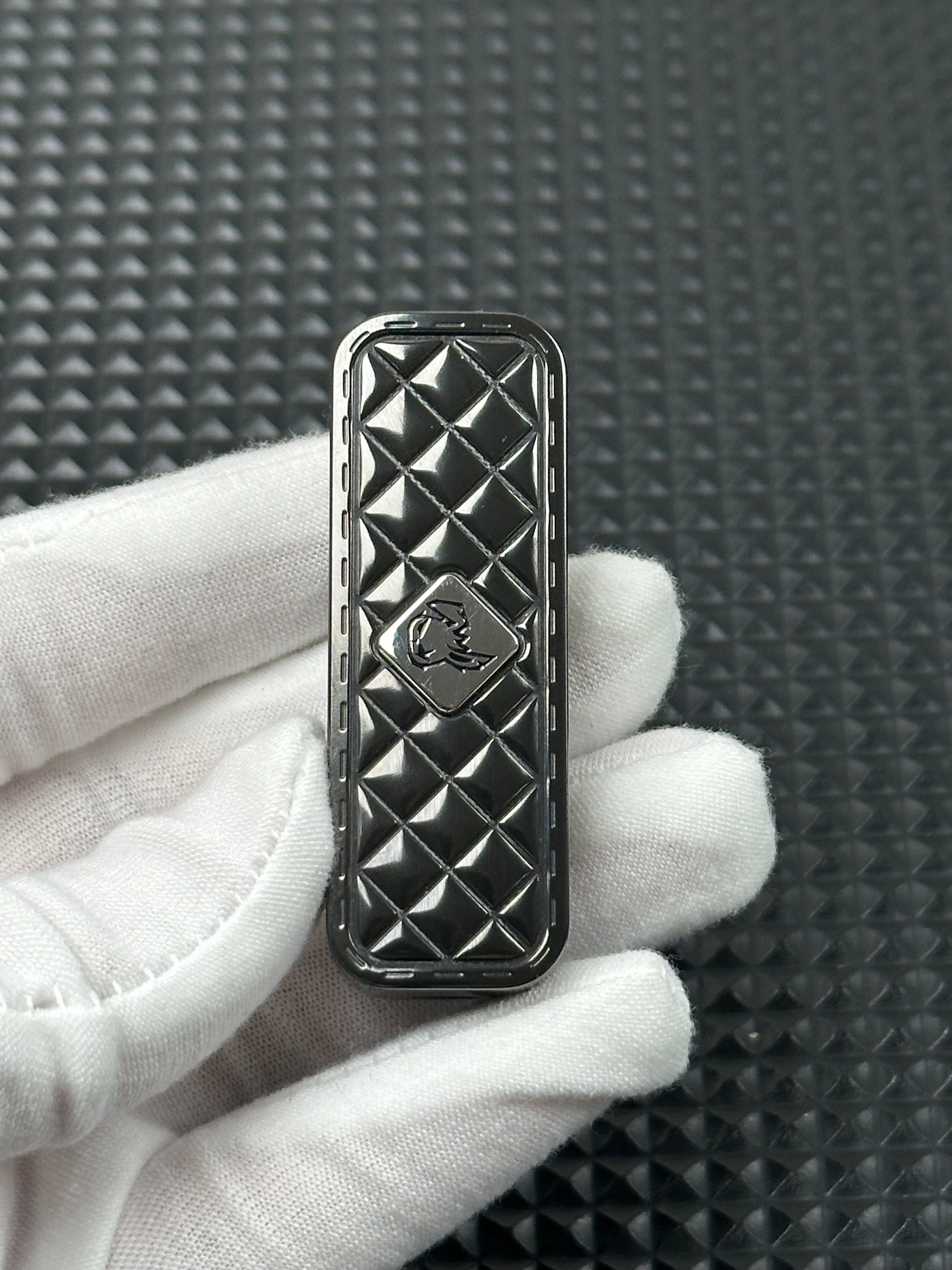 Feng Ling Zirconium Polished
