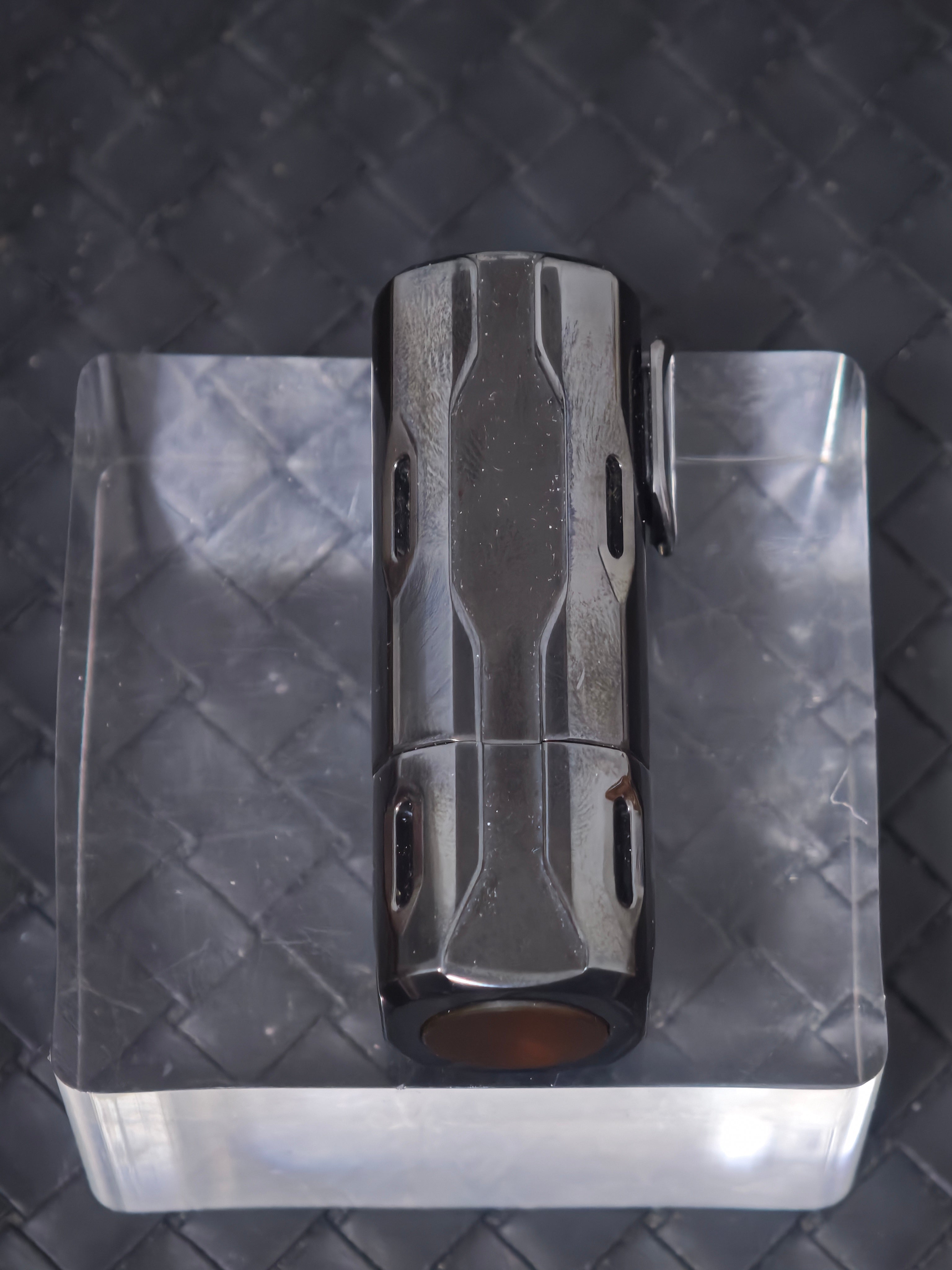 Phase Zirconium