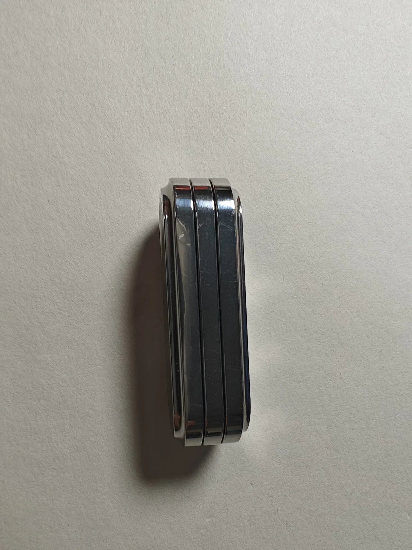 Pea Slider Stainless Steel