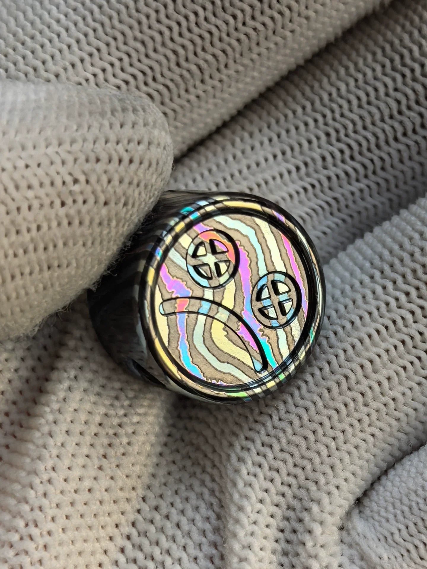 Smiley Pendant Zircuti