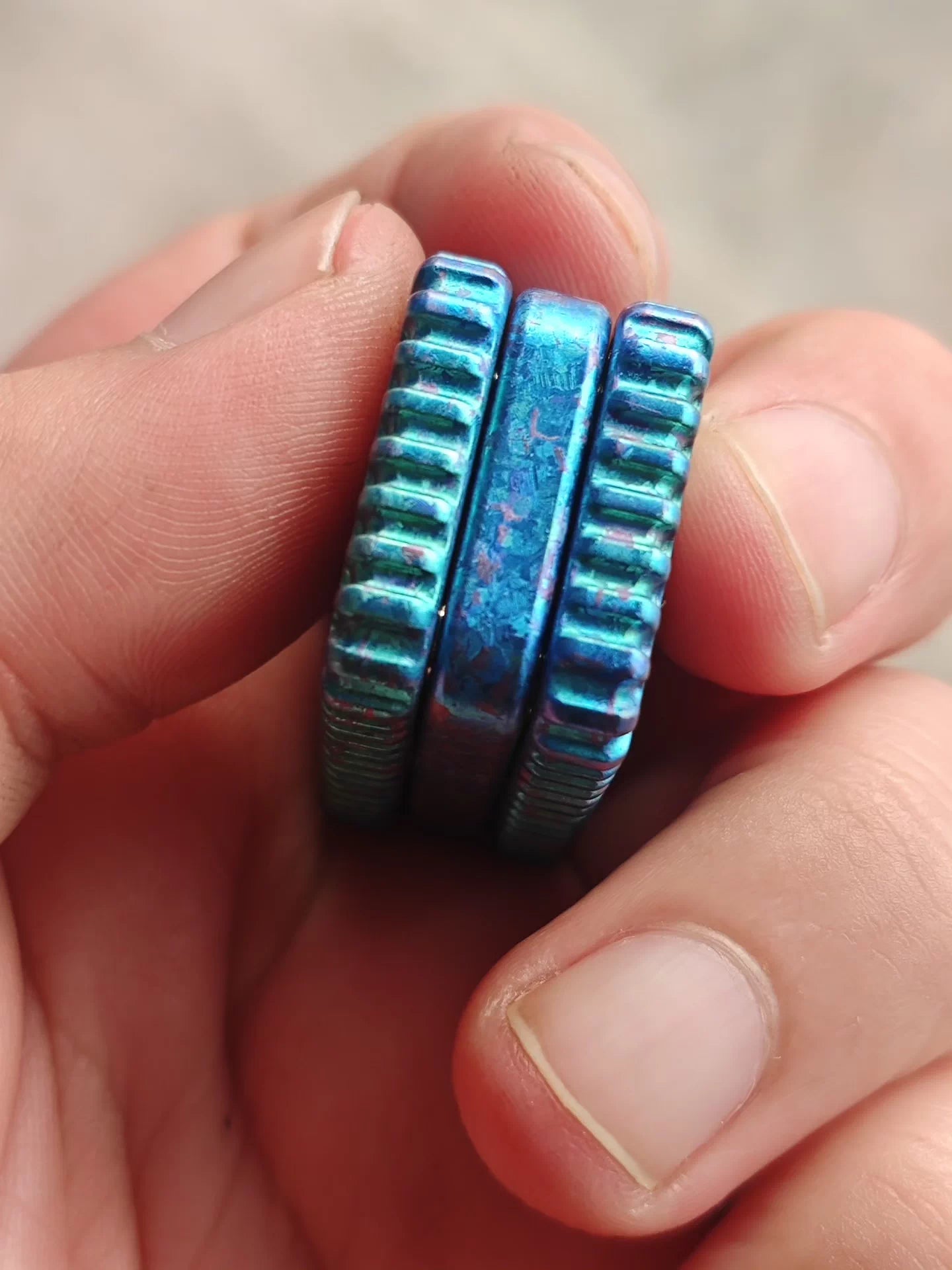 Biscuit Crystallized Titanium