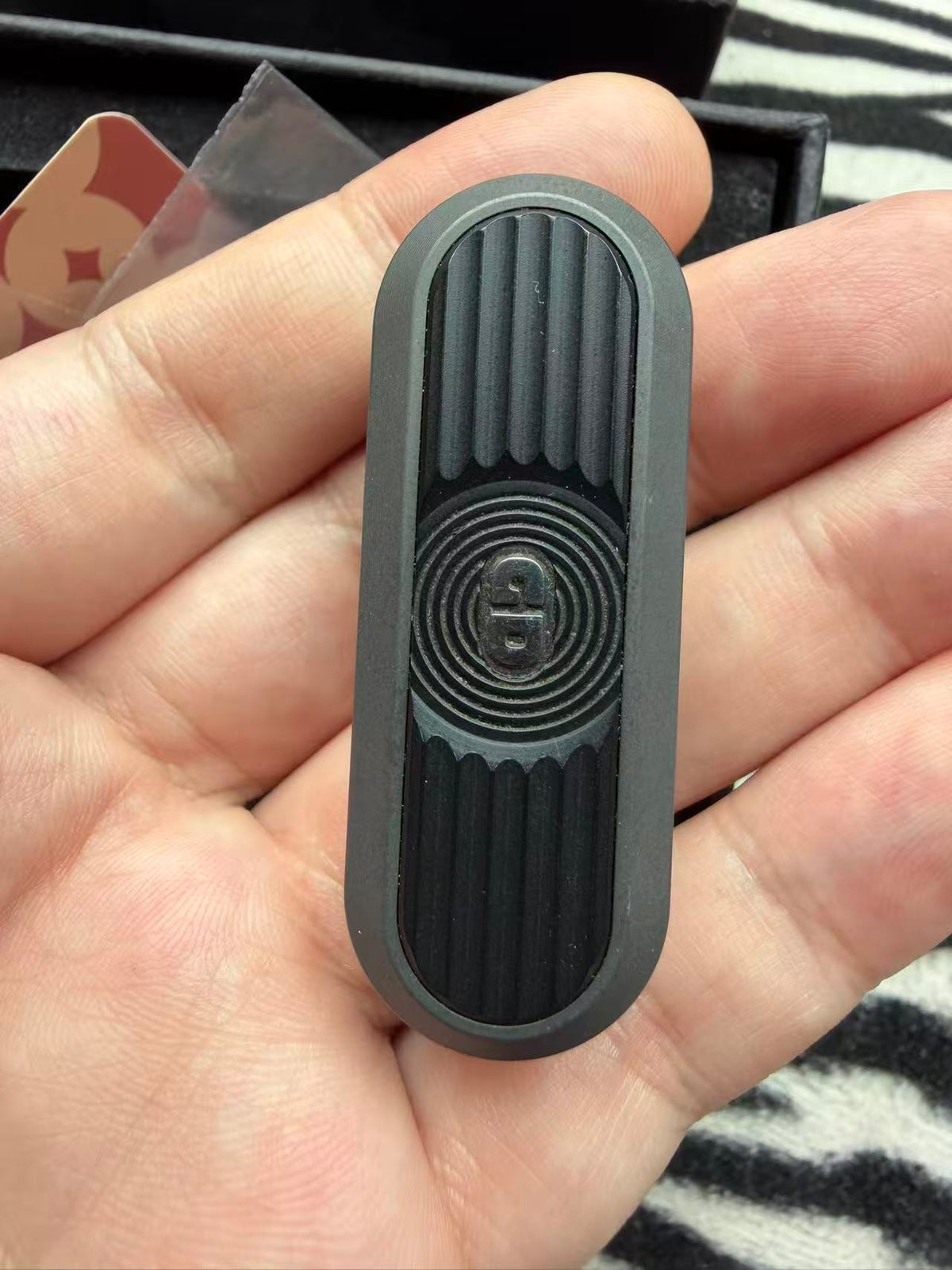 Pipa Plate Zirconium