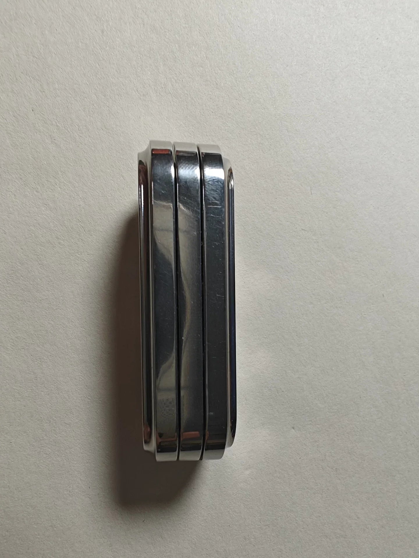 Pea Slider Stainless Steel