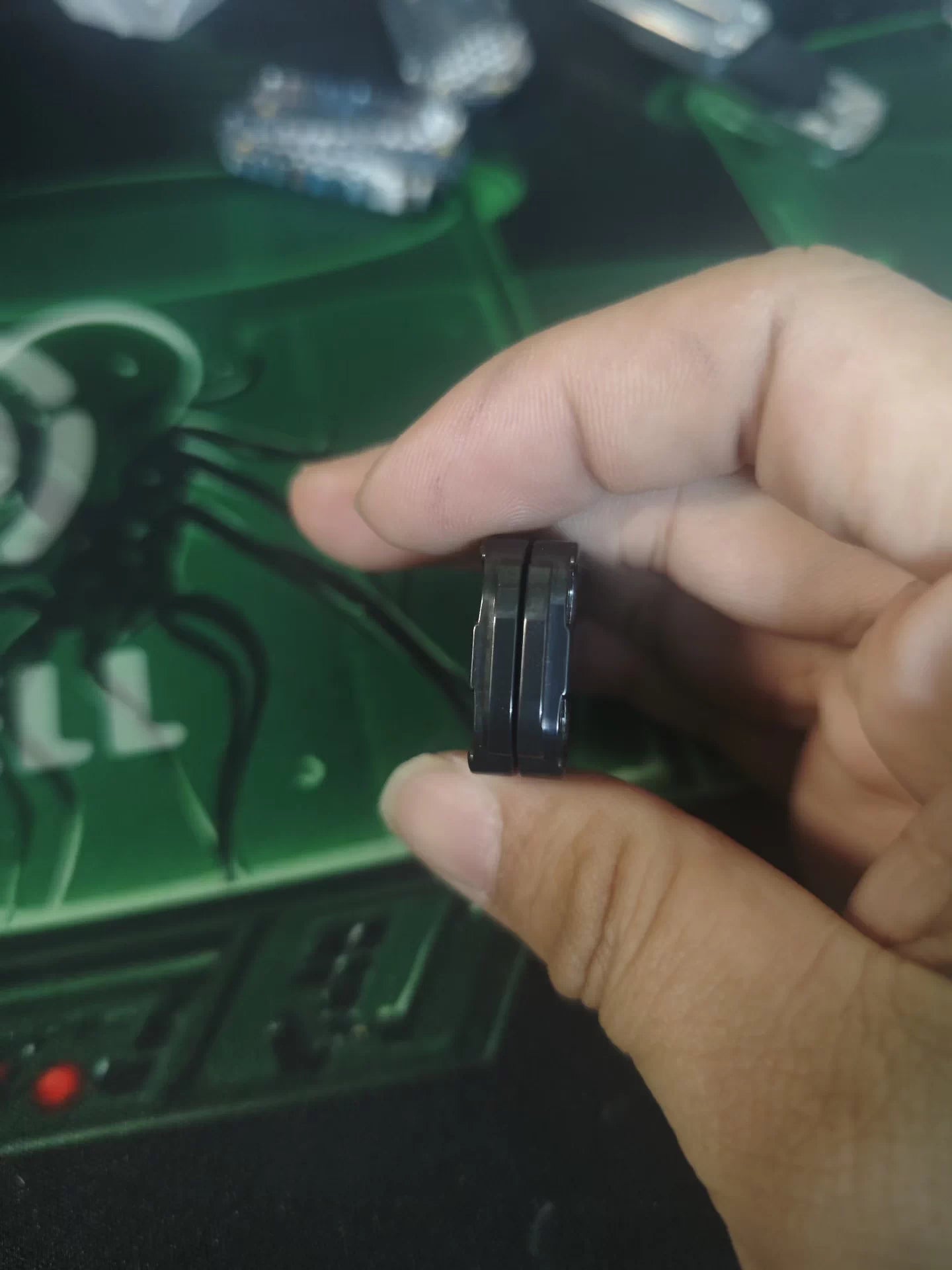 Core Ultra Thin Dense Zirconium