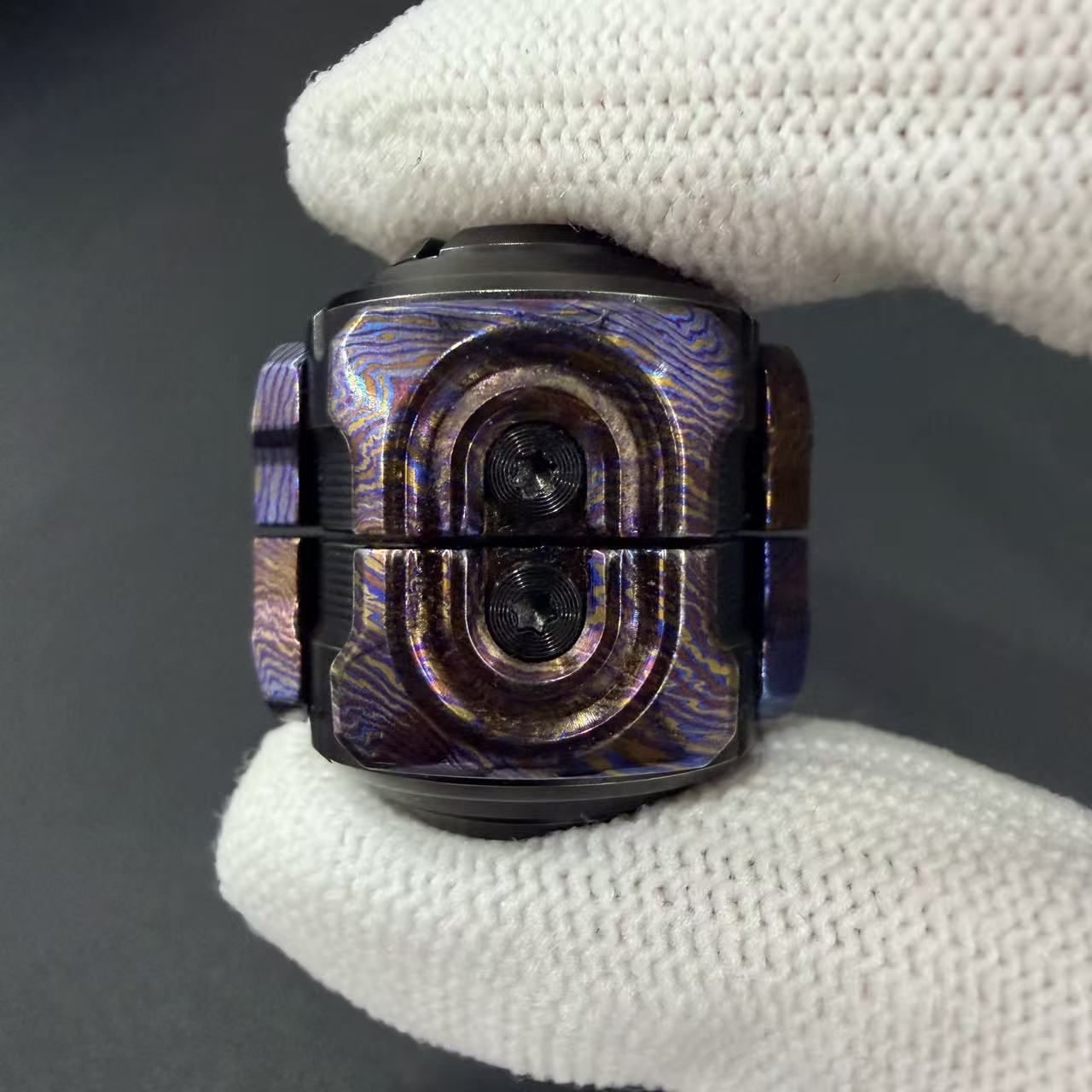 SHAKE Mokuti Titanium