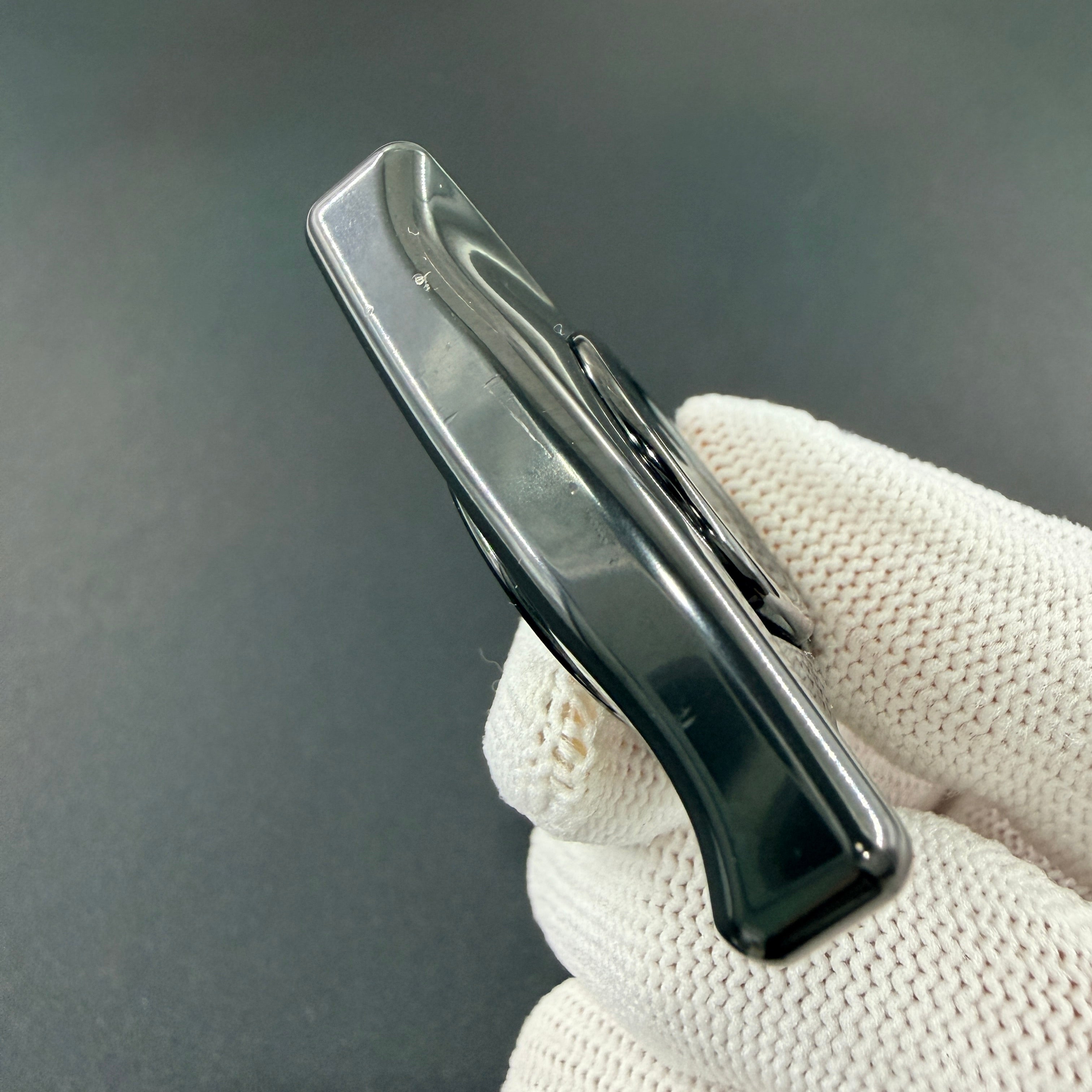 Element Zirconium