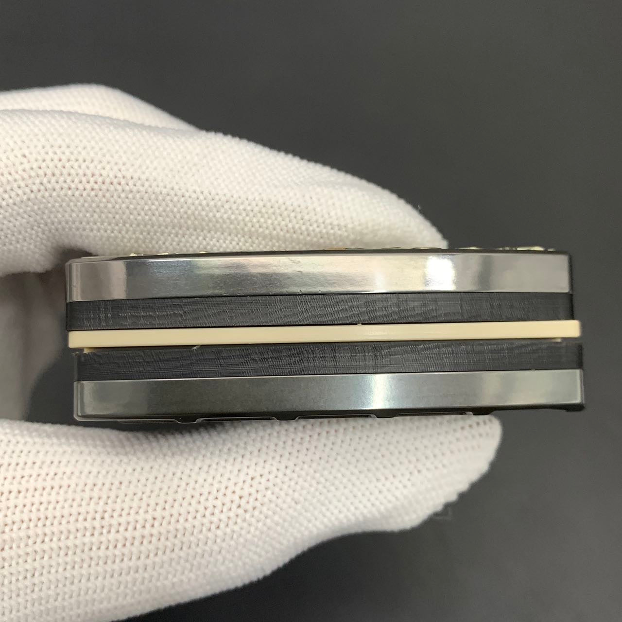 Dead Gun Zirconium