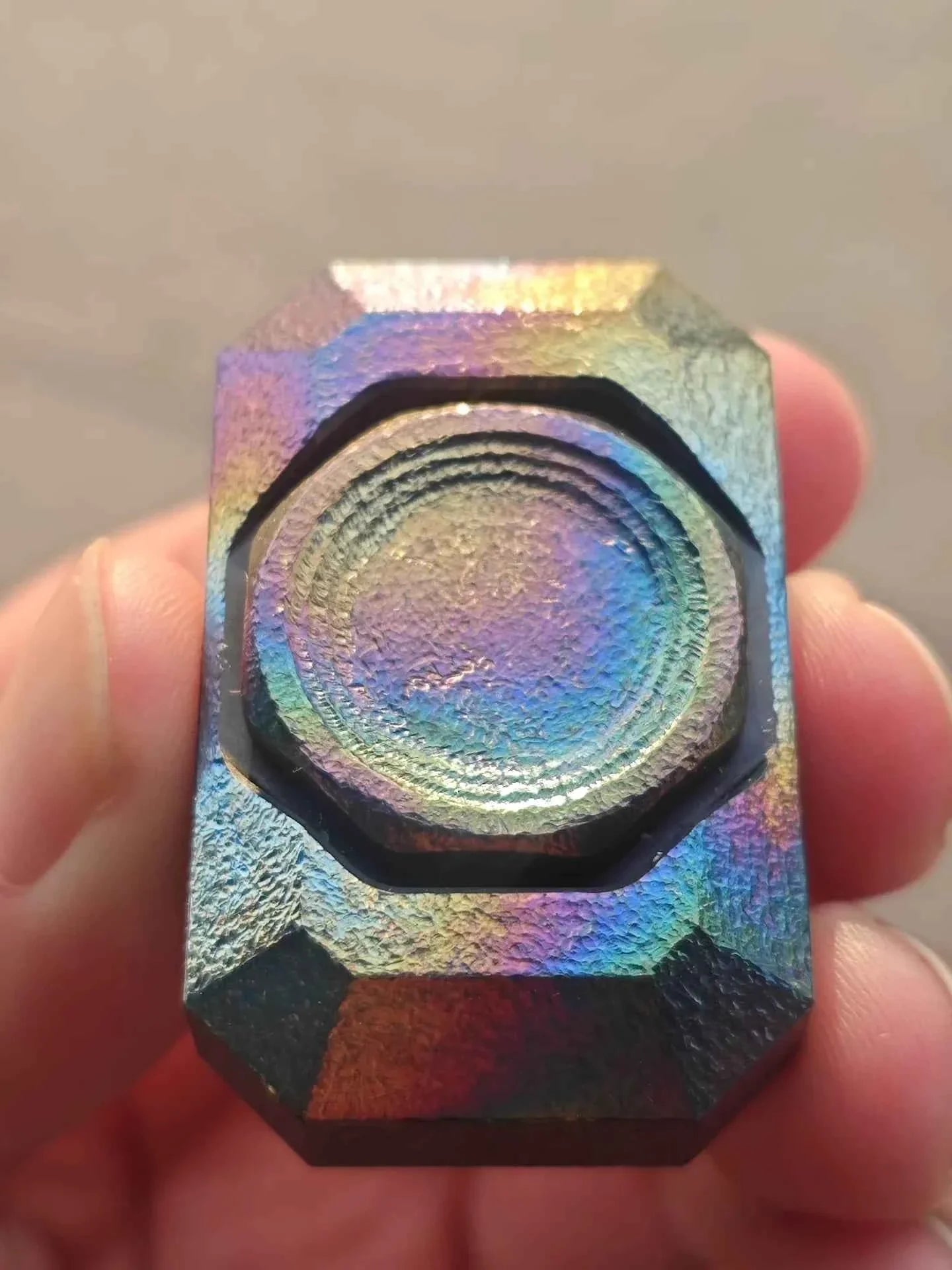 Gemstone Zirconium