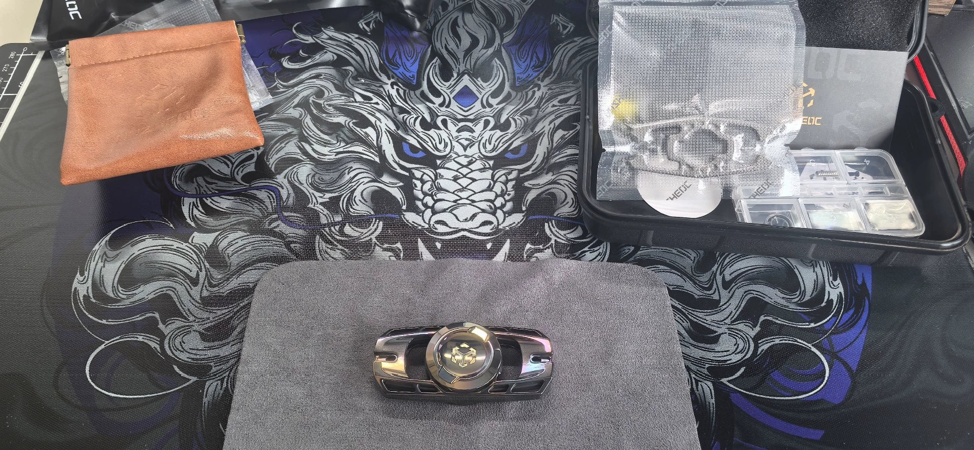 Ling Yin Zirconium