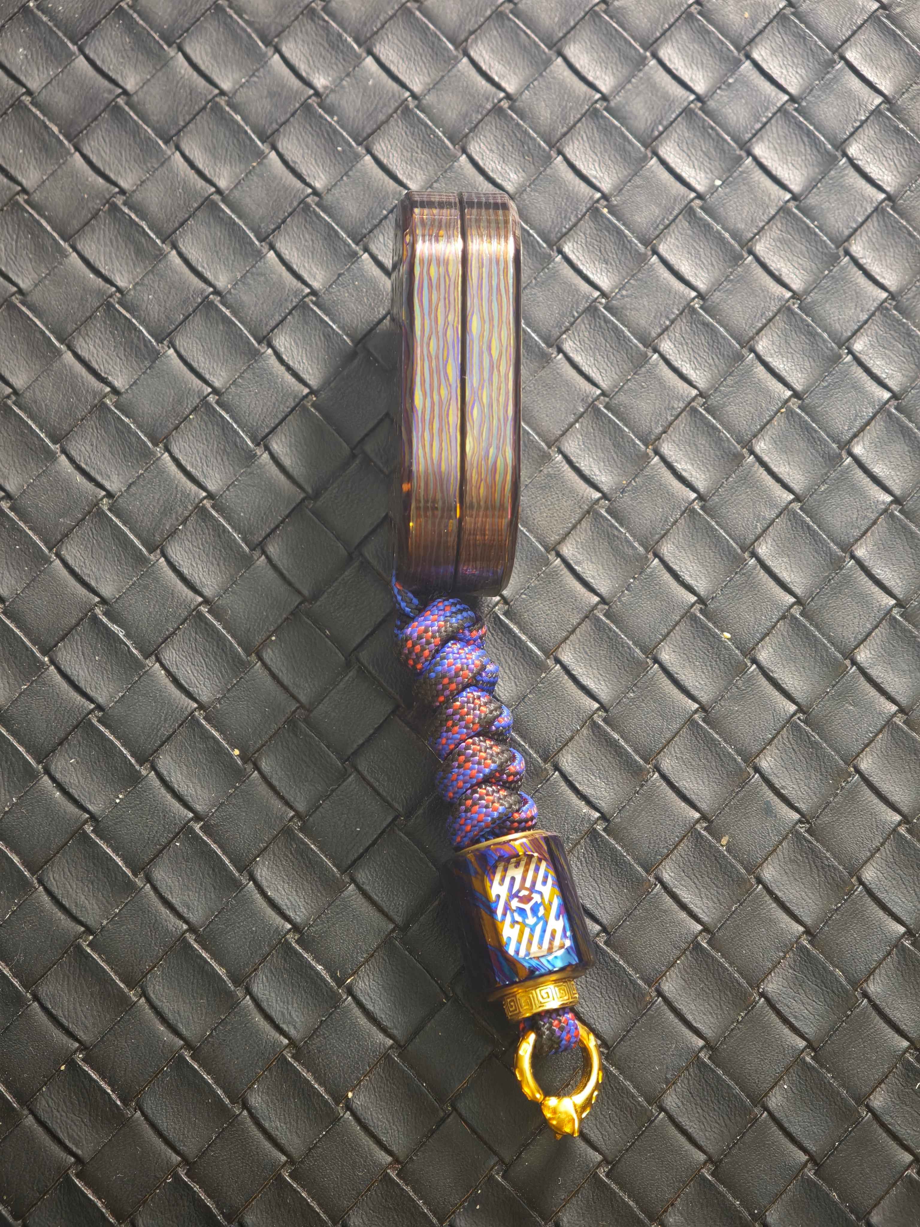 Scroll Zircuti Mokuti