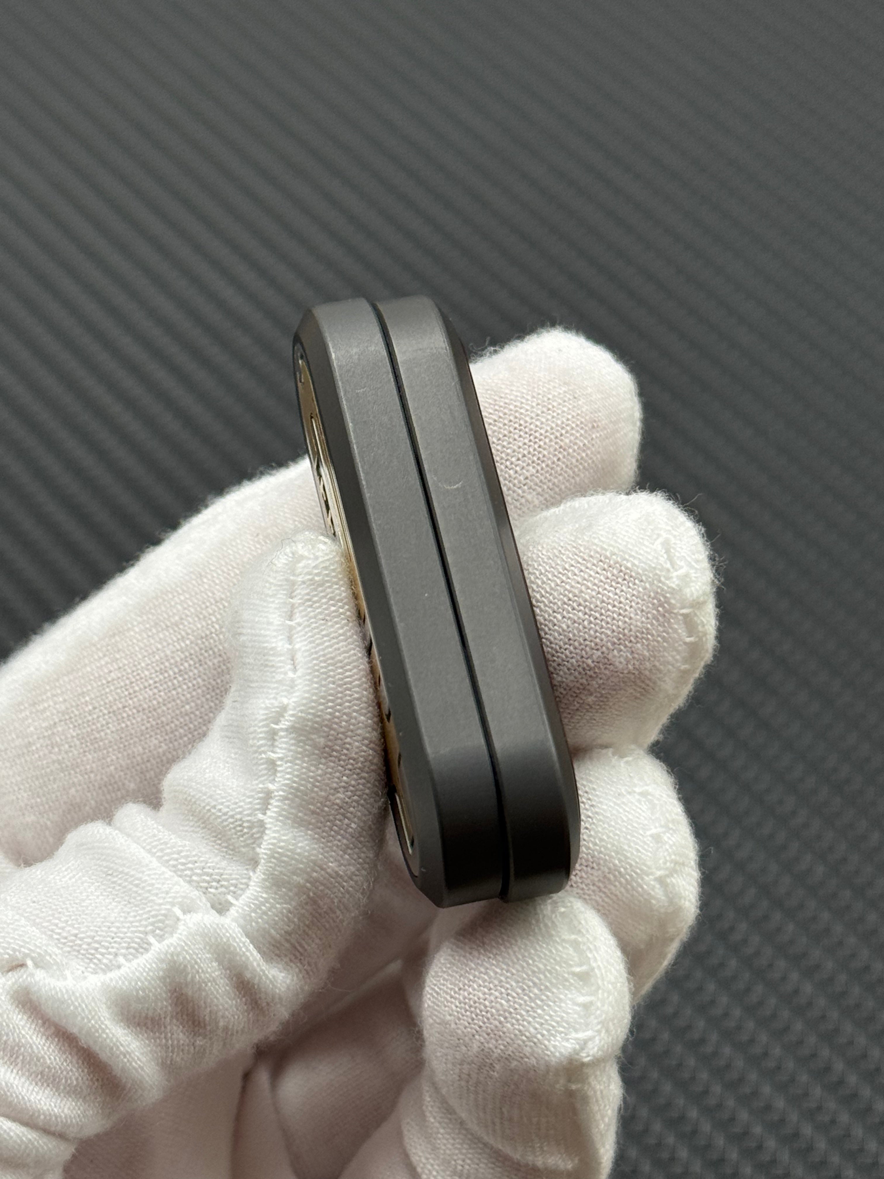 Lucky Draw Zirconium Engraved