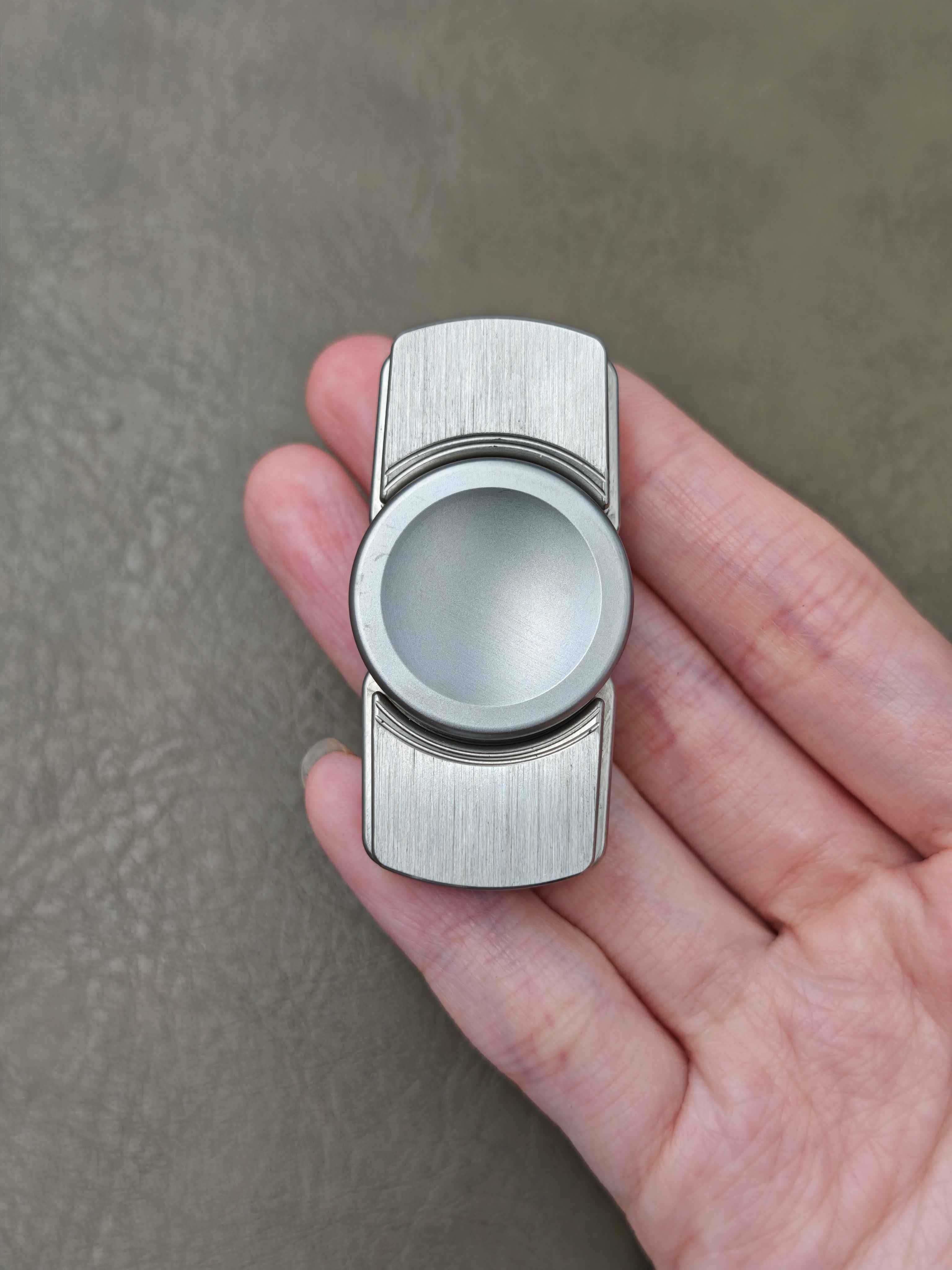 Moon M2 Titanium