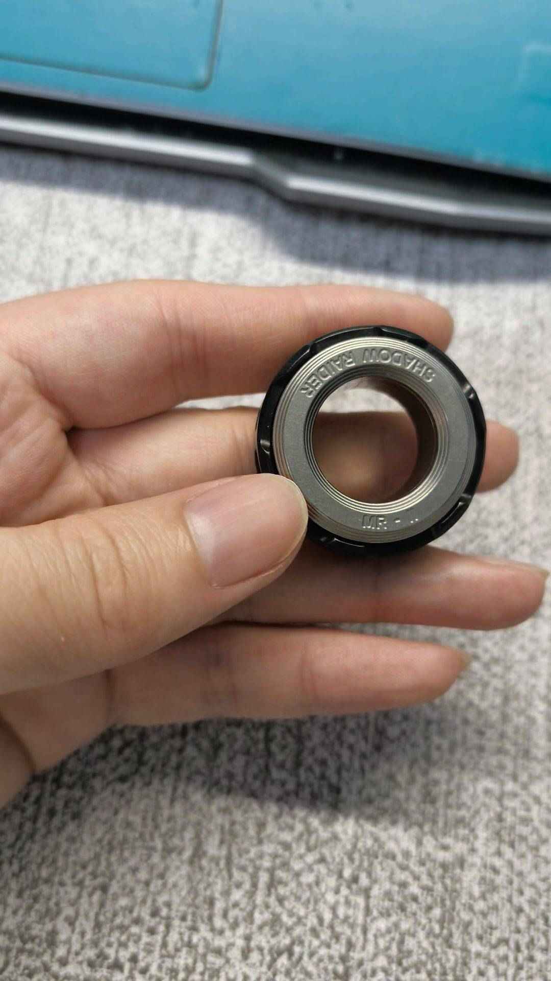 Shadow Raider Titanium