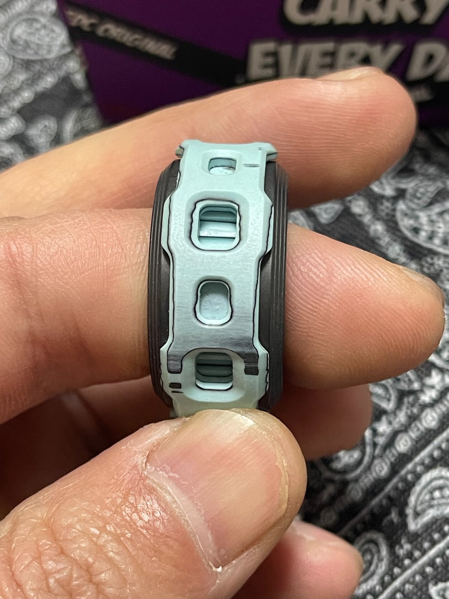 Shadow Raider Carbon Quartz