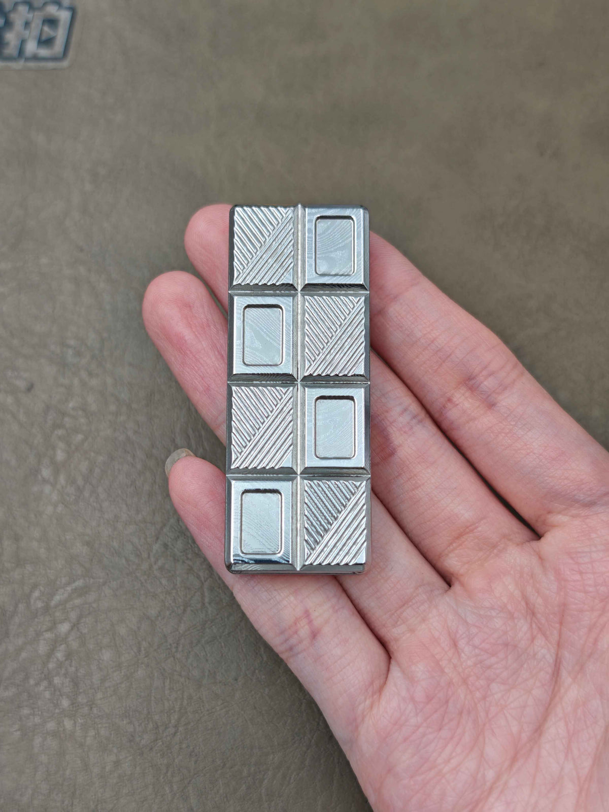 Ultra Thin Wafer Damasteel
