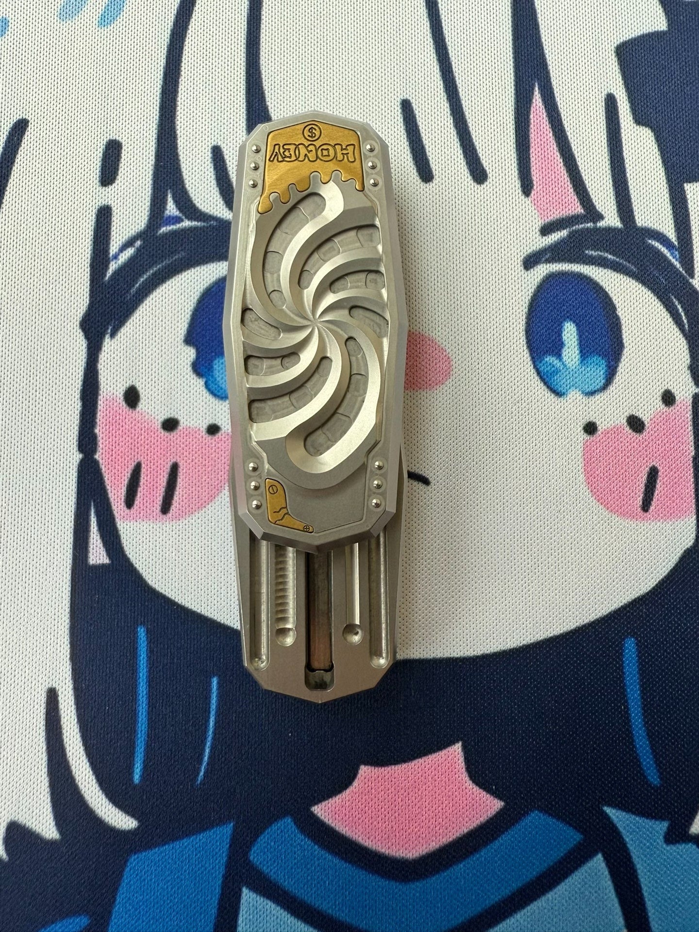 Monolith Stainless Steel