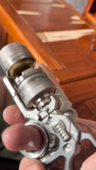 Destroyer Titanium Brass + Handel