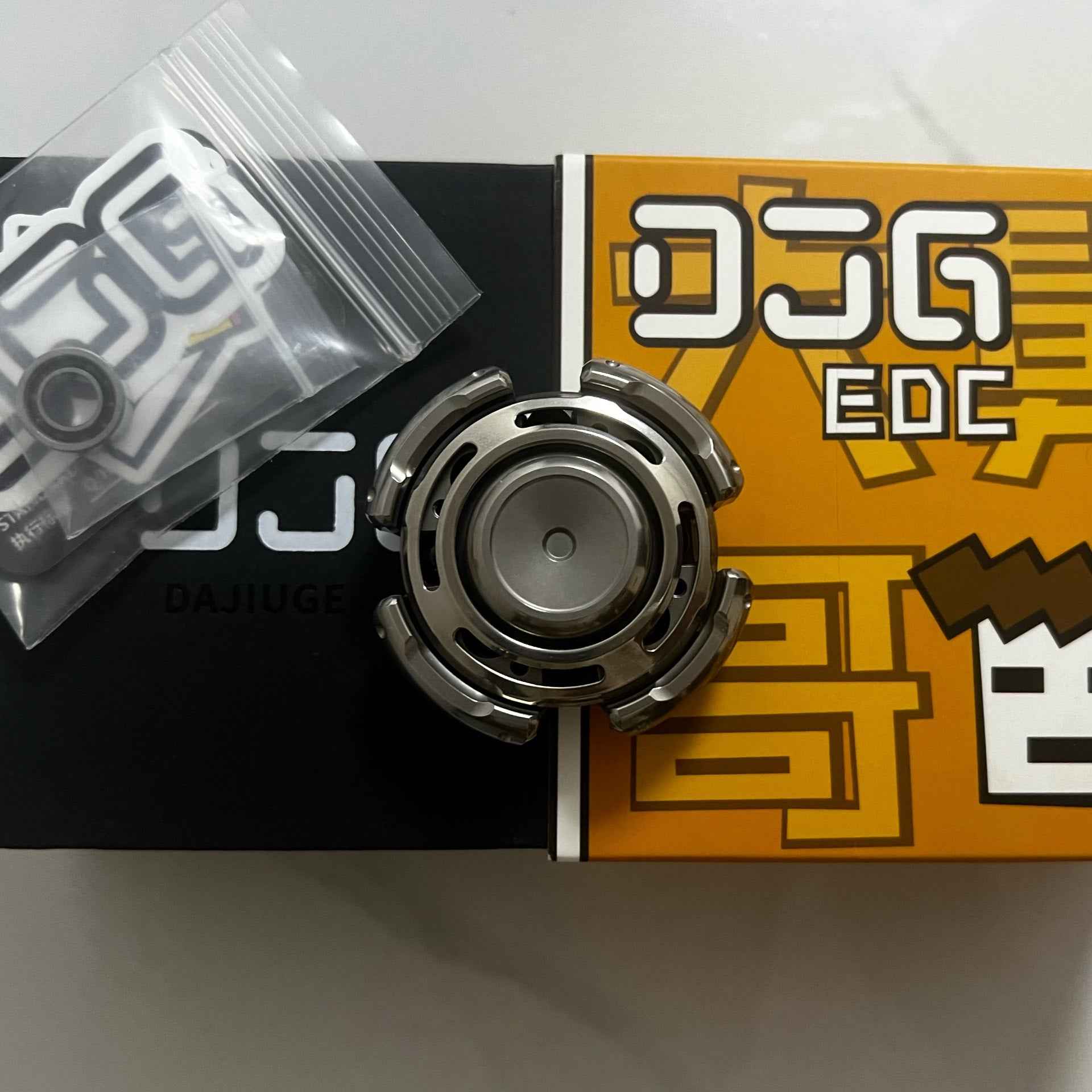 Resonance Titanium Limited Edition