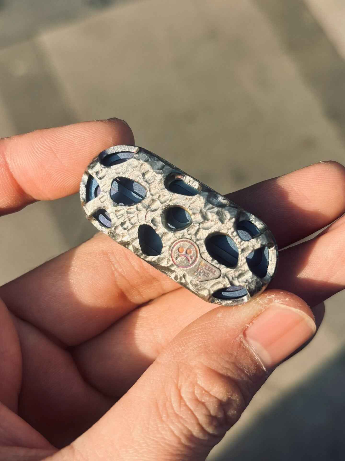 Top B Titanium