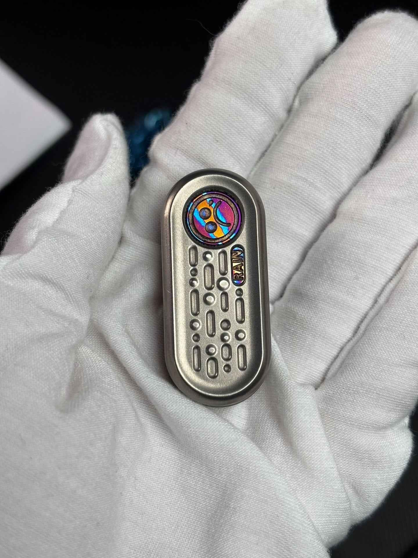 Top B Rain Titanium