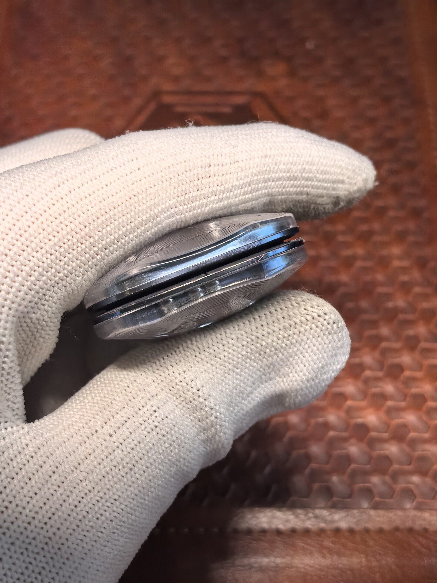 Maze Titanium
