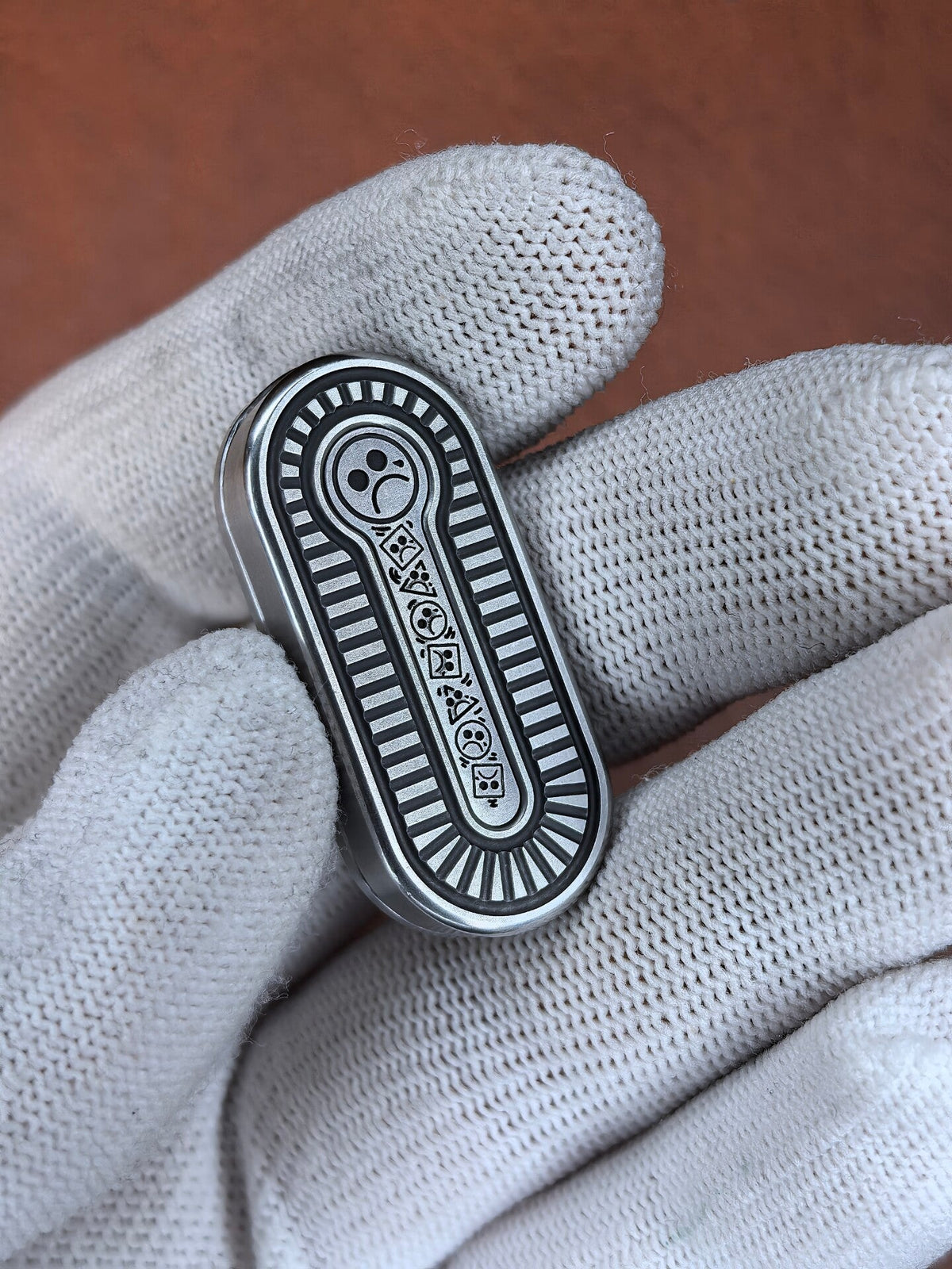 Top F, Stainless Steel