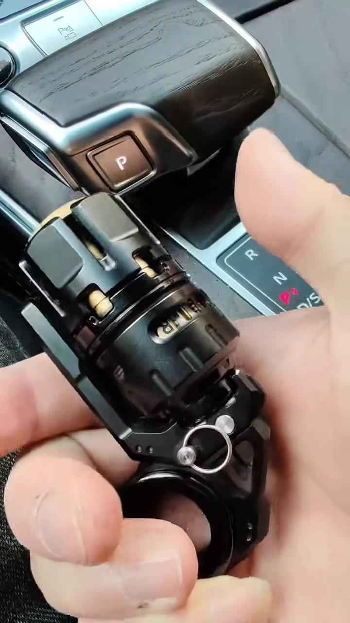 Destroyer Ti + Brass (Chase Edition)