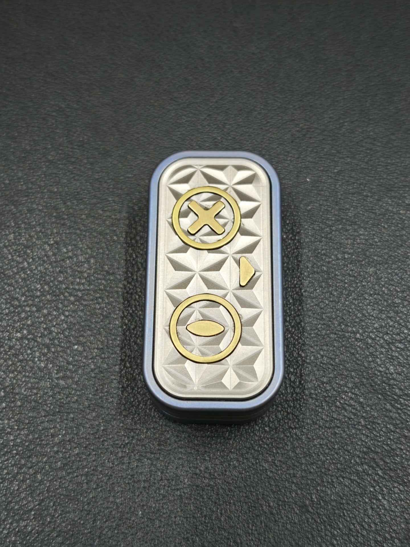 Schrodinger Cat Titanium
