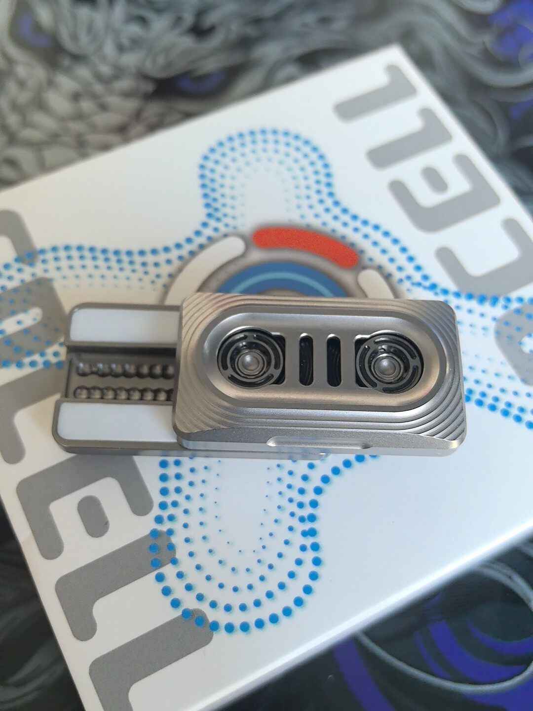 TAPE DRIVE Titanium
